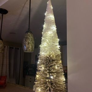 Gorgeous Nordstrom mini Christmas tree